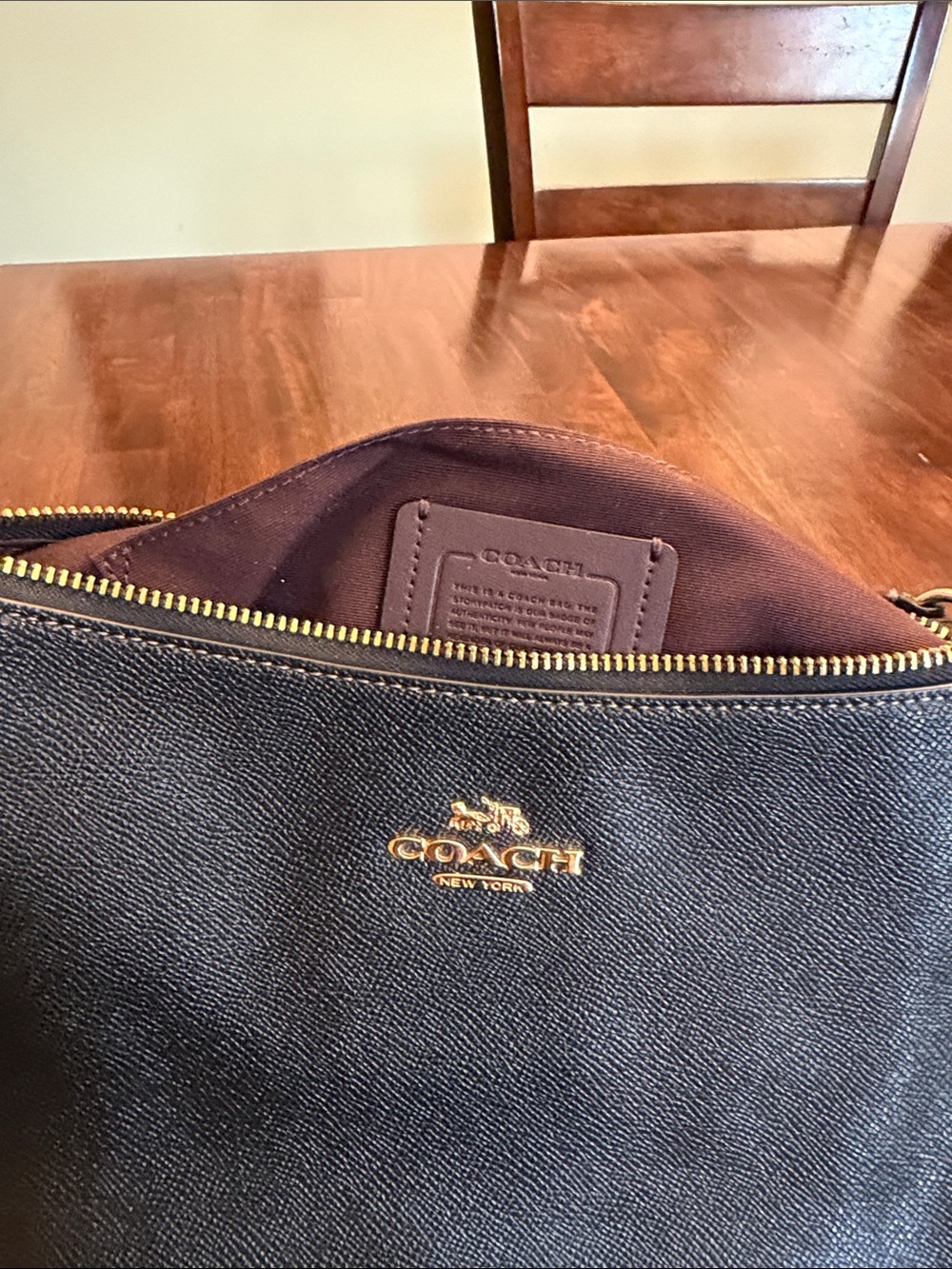 Coach Black Leather shoulder purse